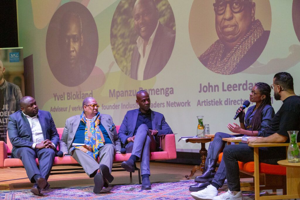 Black Achievement Month - Debatcafé 'Leiderschap Kent Geen Komma'